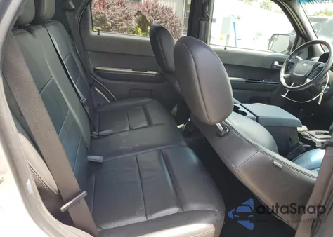 2012 Ford Escape Xlt z USA, uszkodzony, nr VIN 1FMCU9DG6CKB49031